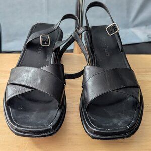 VINTAGE Black Platform COLE HAAN Chunky Heel Strapped Sandals Size 8.5B US